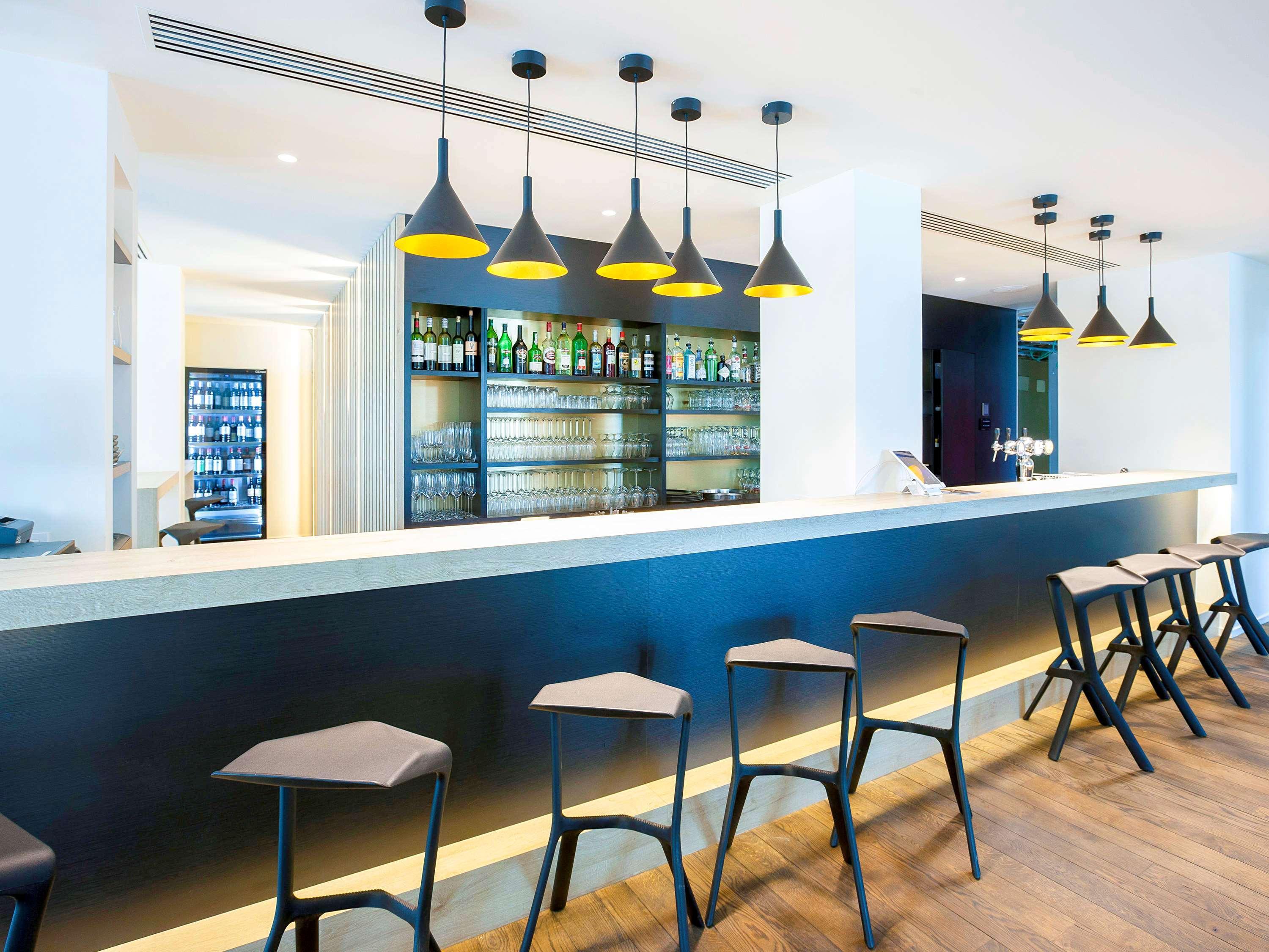 Hotel Ibis Styles Kortrijk Expo Esterno foto