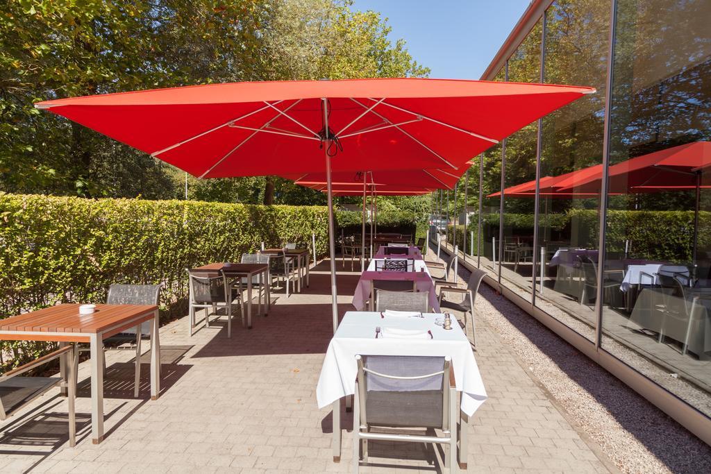Hotel Ibis Styles Kortrijk Expo Esterno foto