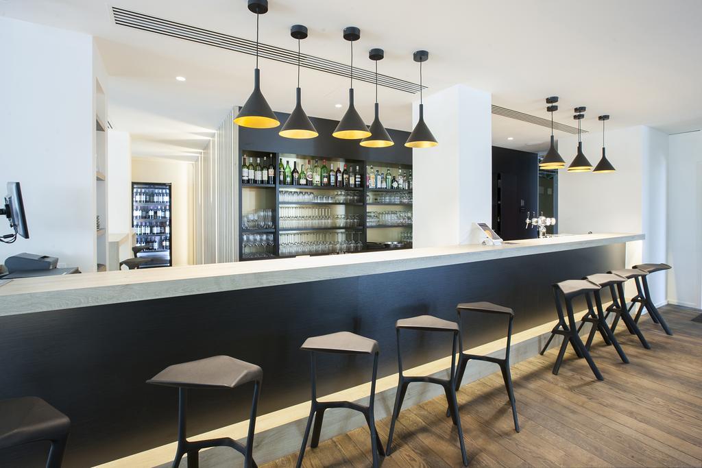 Hotel Ibis Styles Kortrijk Expo Esterno foto