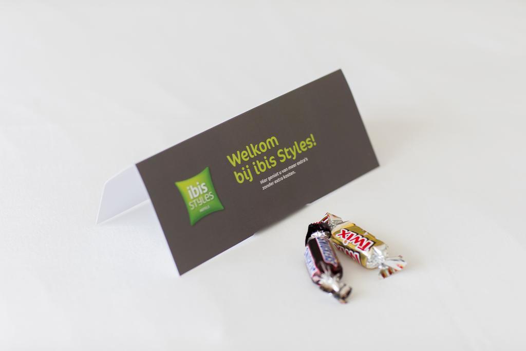 Hotel Ibis Styles Kortrijk Expo Esterno foto